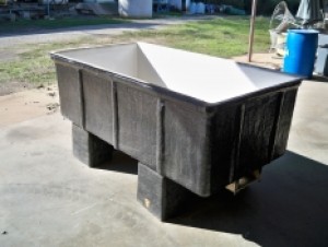 Vats - Igloo Bait Boxes/Fiberglass Tank - Pond & Lake Management